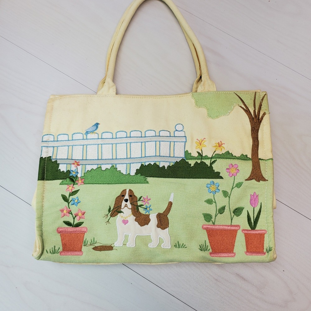 Canvas Tote Bag Embroidered Dog‎ Garden Scene Yellow Handles Snap Closure